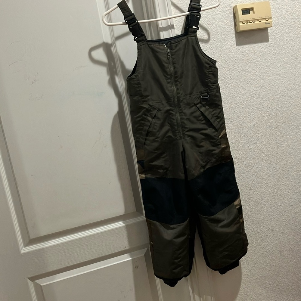 Boy’s Cherokee Snow Bibs